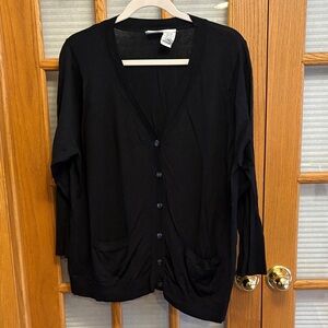 EUC White Stag Black Women's Cardigan Sweater